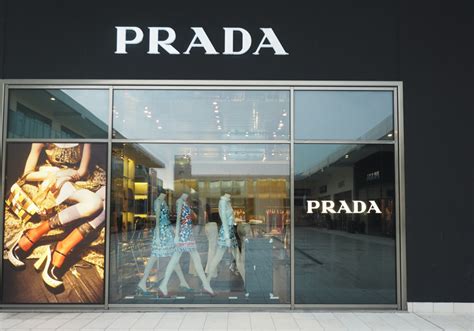 outlet prada scandicci|prada factories in italy.